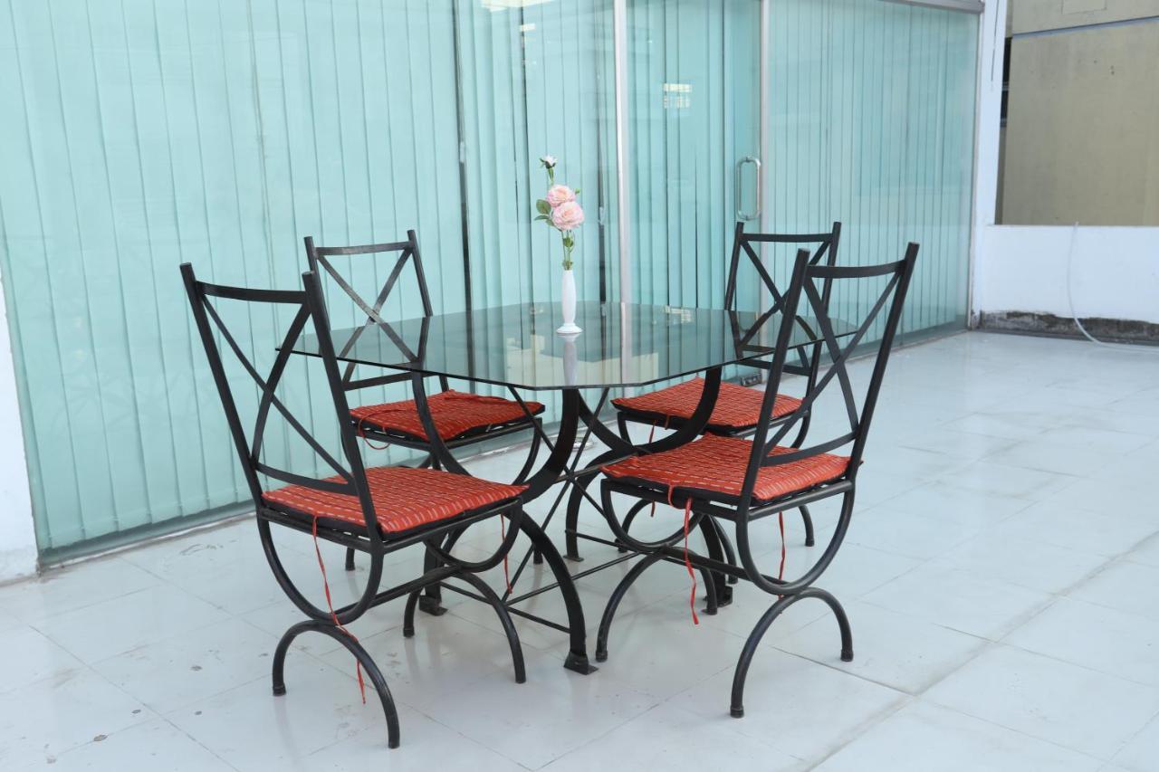 Hotel Blue Castle Dhaka Luaran gambar